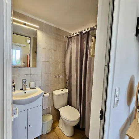 Apartament Tsambika *
